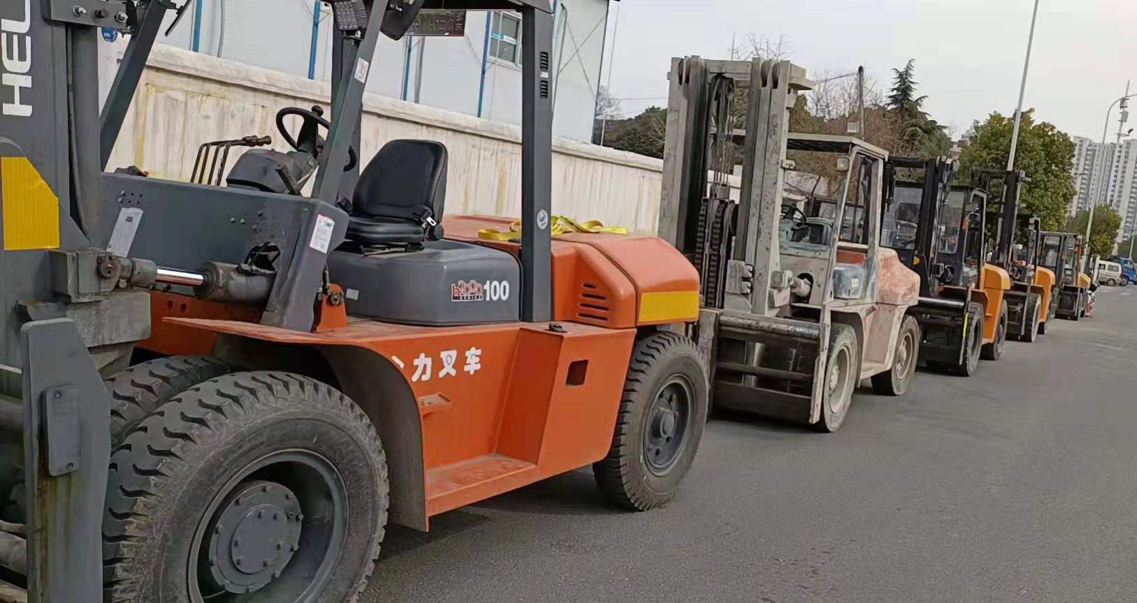 蘇州10噸叉車，7噸叉車長短期臨時出租